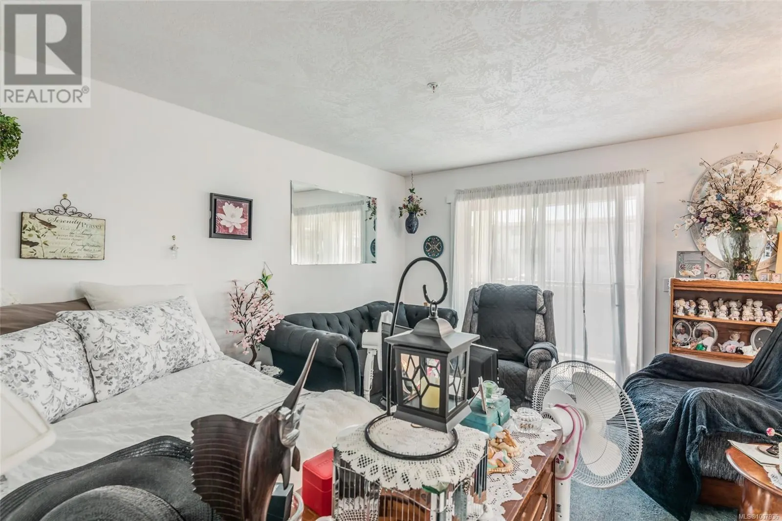 212 3855 11th Ave