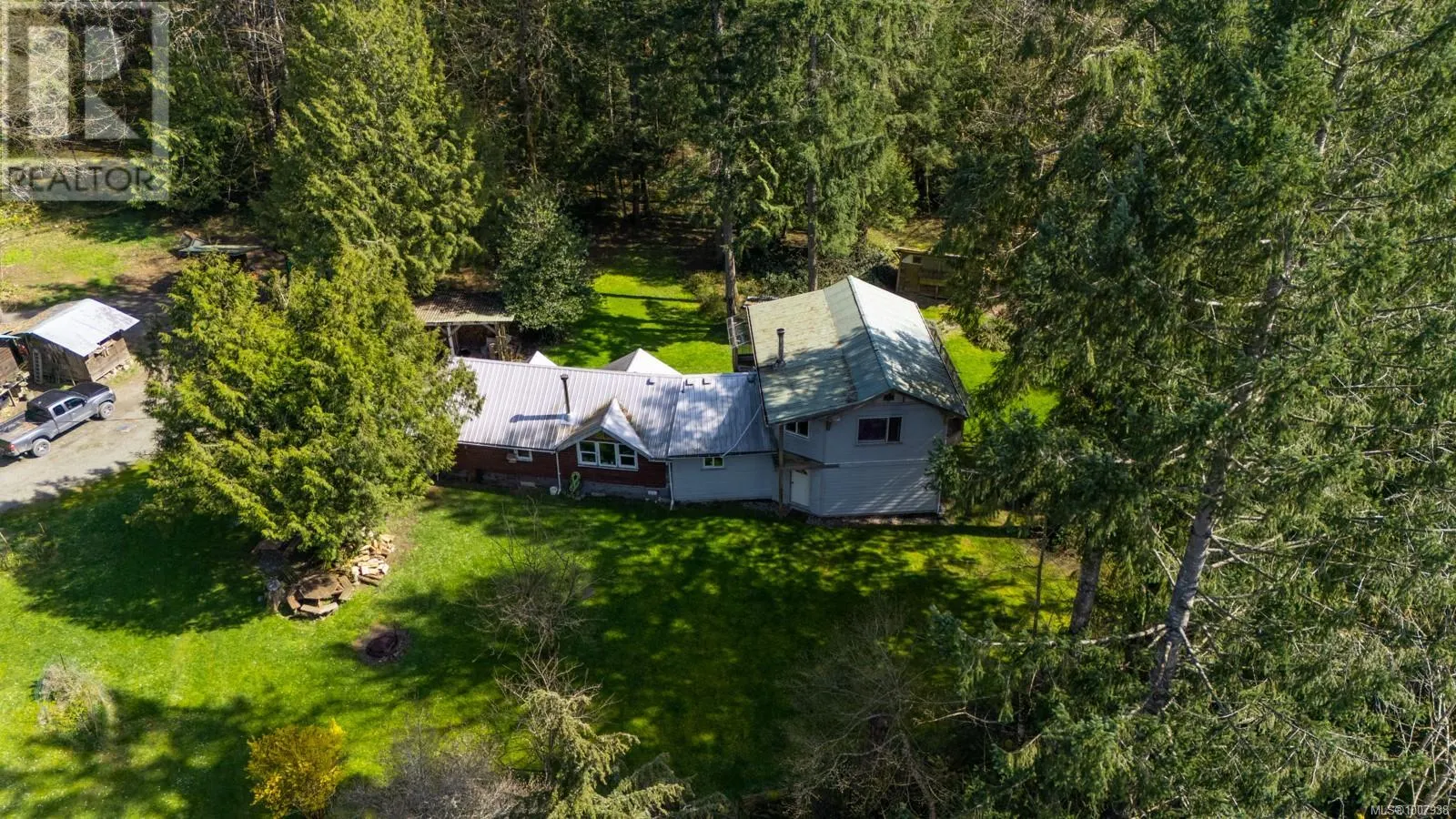 8706 Trans Canada Hwy