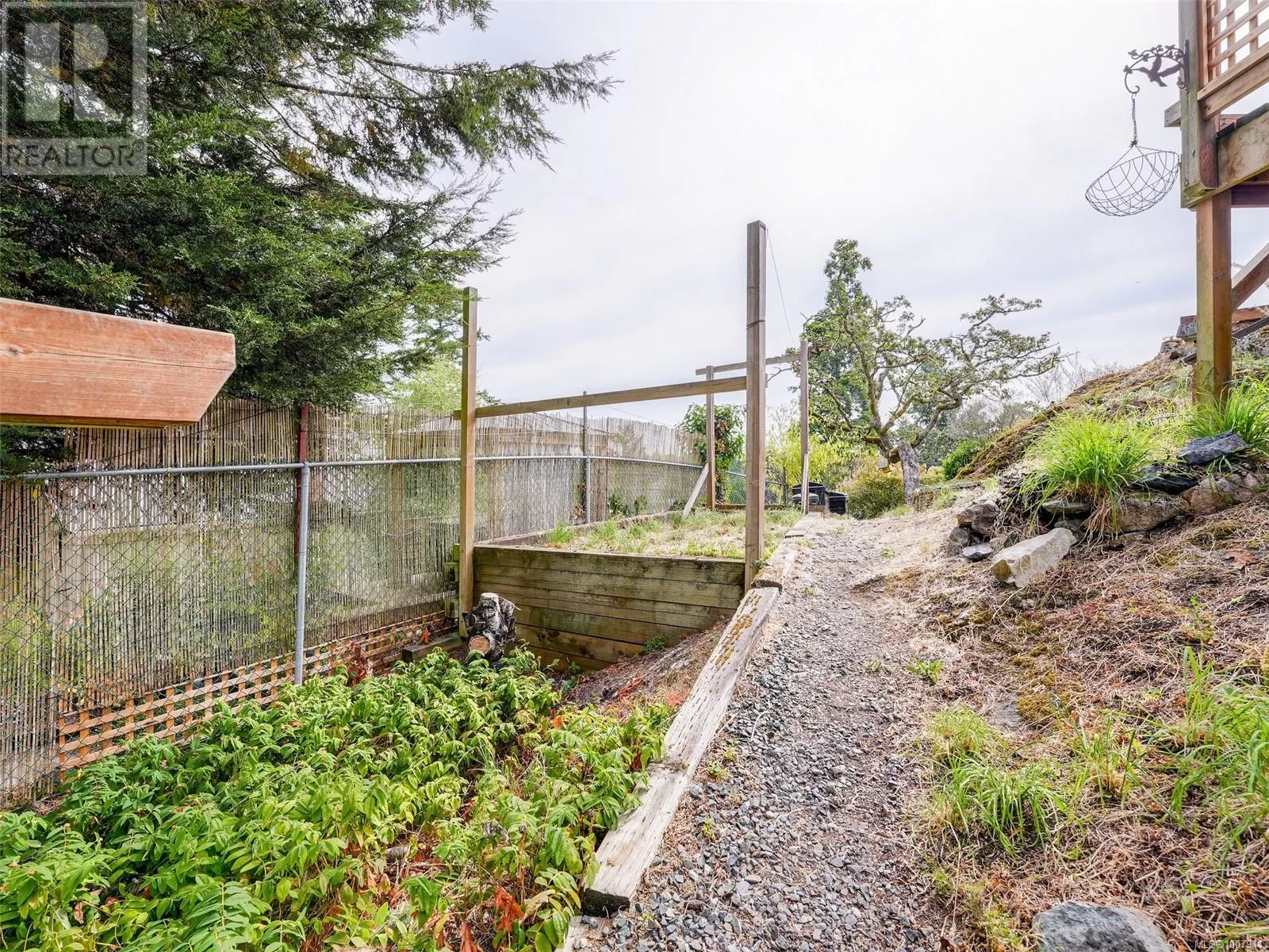 4125 Cedar Hill Rd