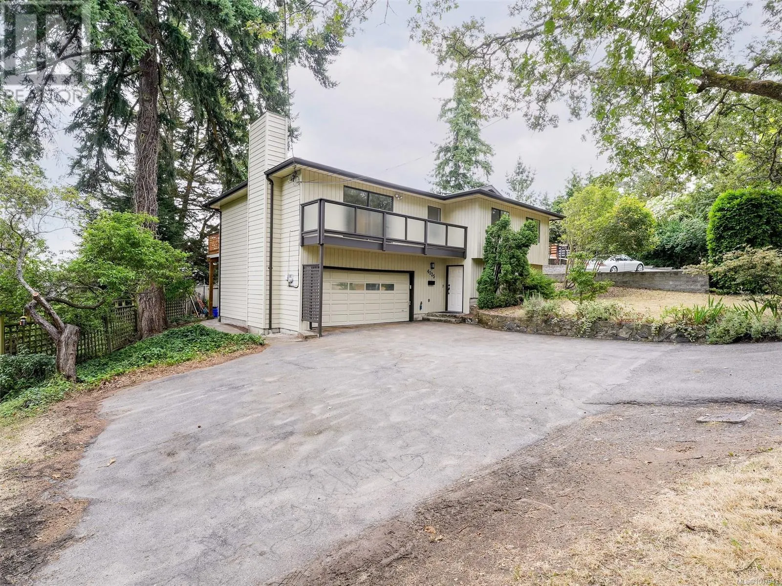 4125 Cedar Hill Rd