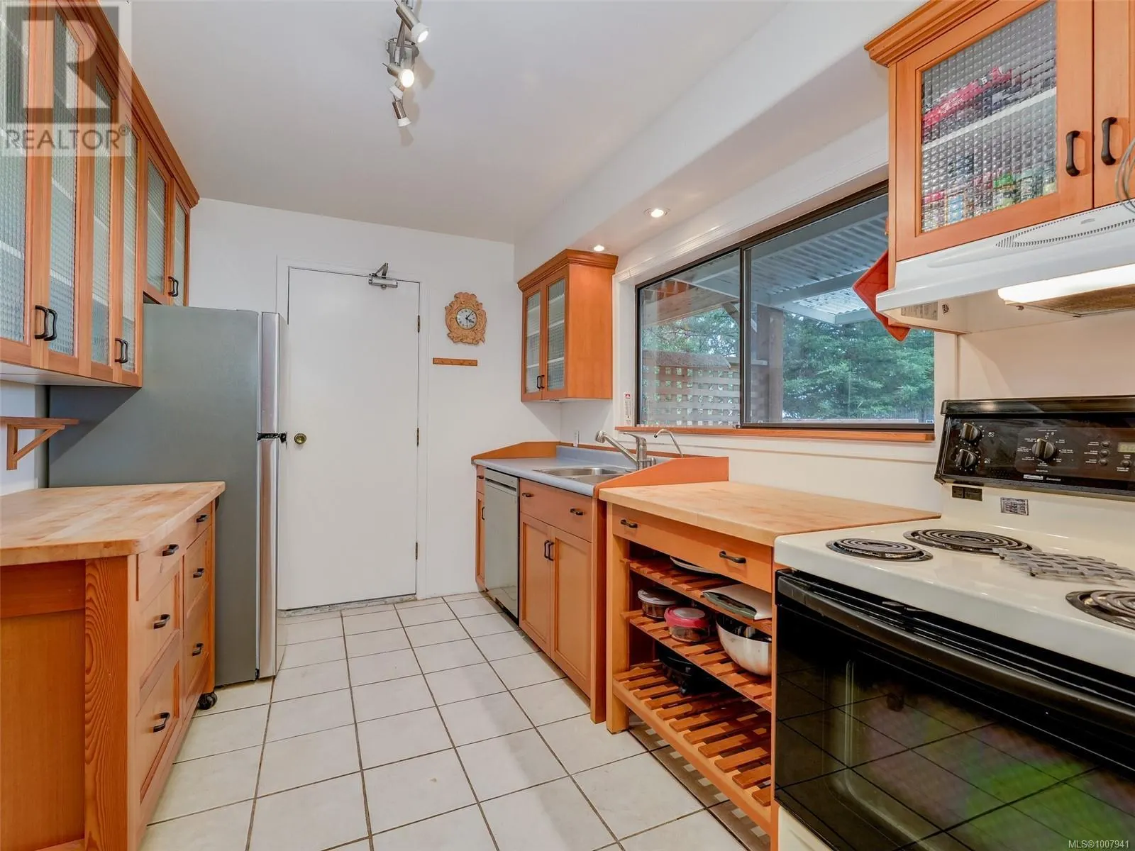 4125 Cedar Hill Rd