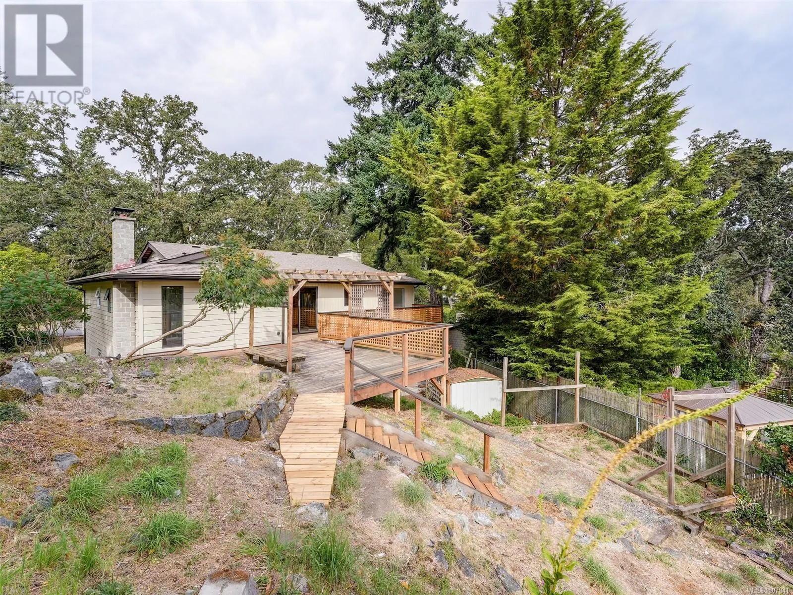 4125 Cedar Hill Rd