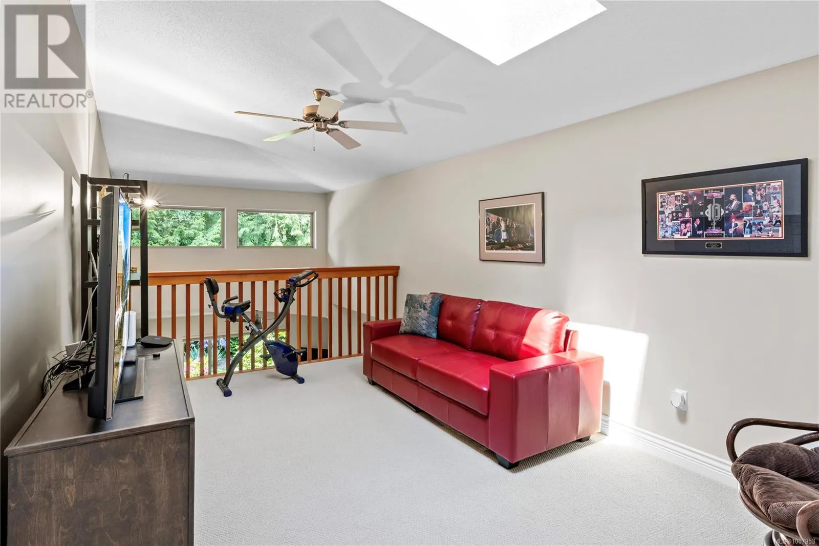 1281 Roberton Blvd