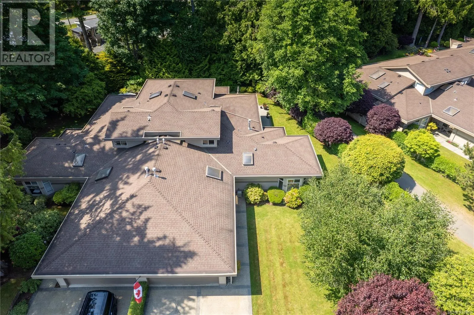1281 Roberton Blvd