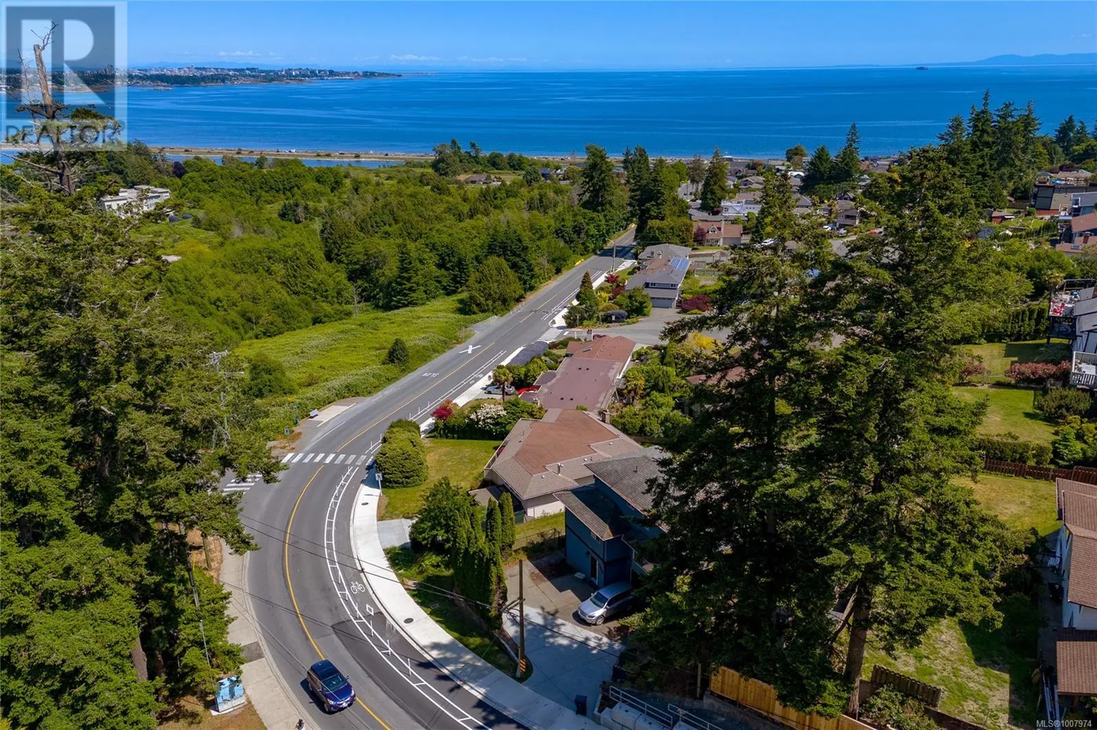 303 Lagoon Rd