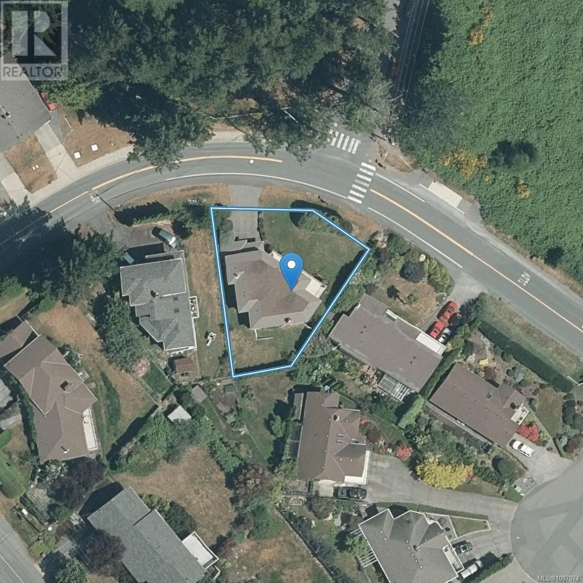 303 Lagoon Rd