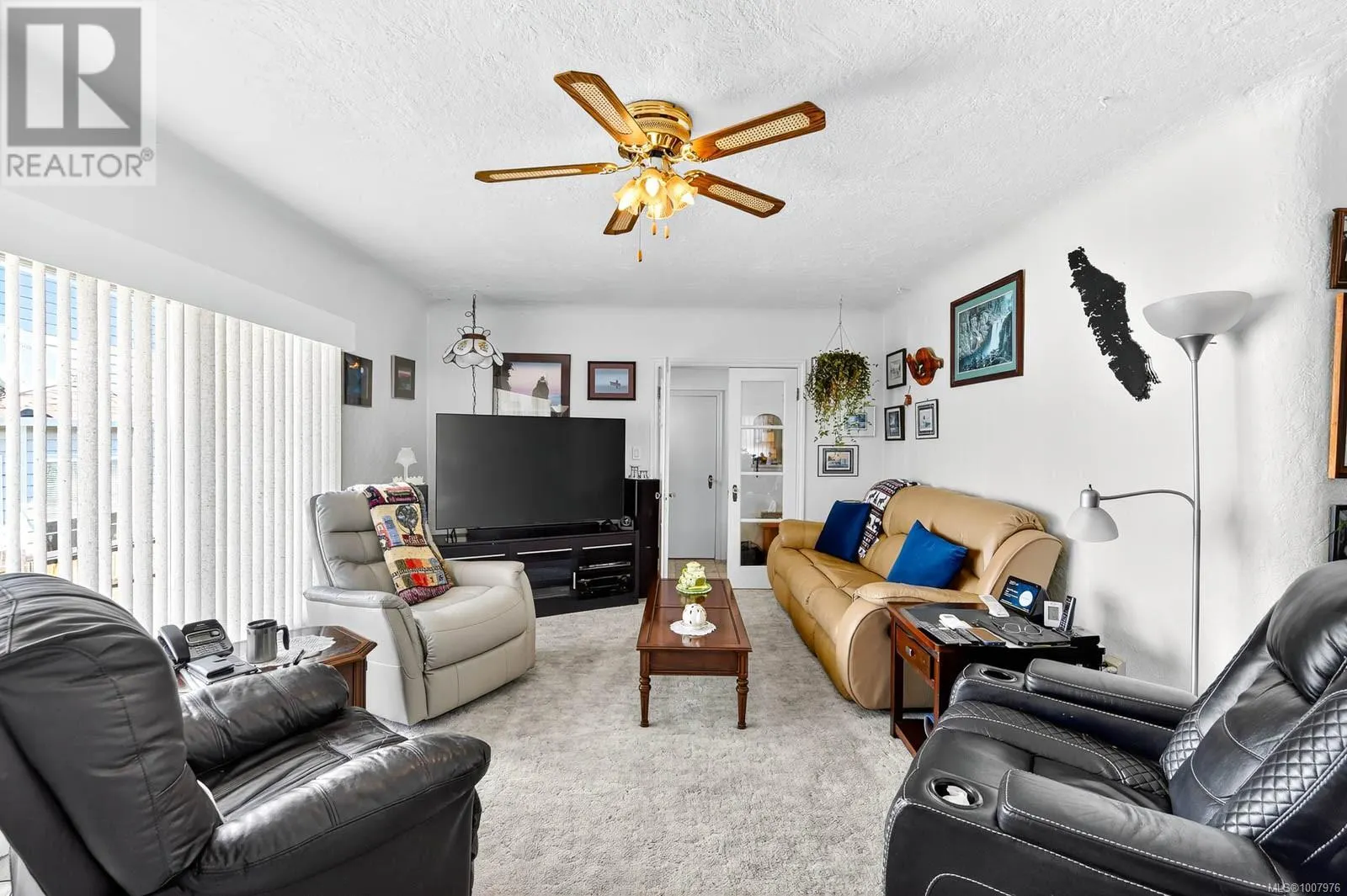 2635 5th Ave