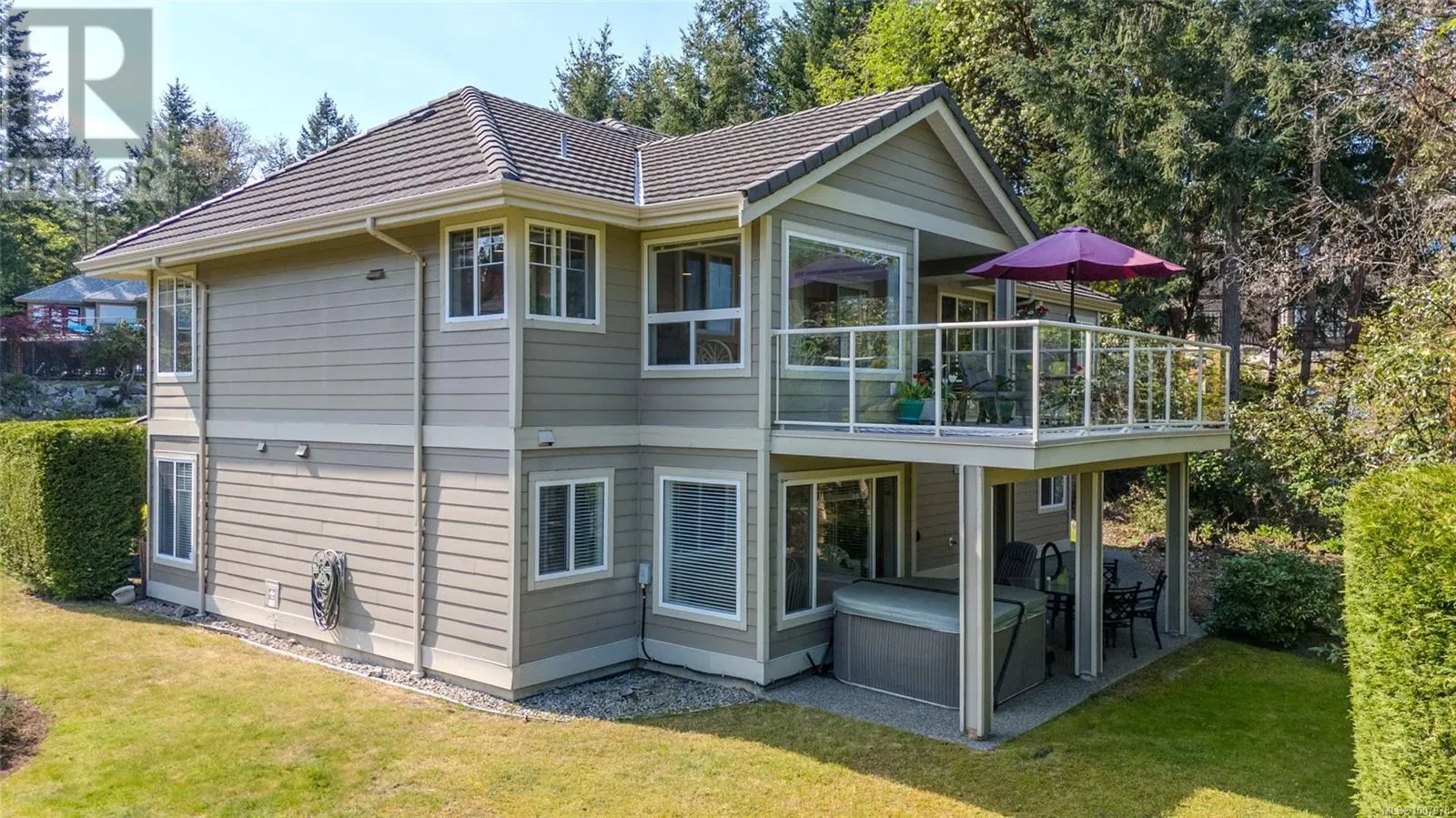 2390 Glenellen Pl