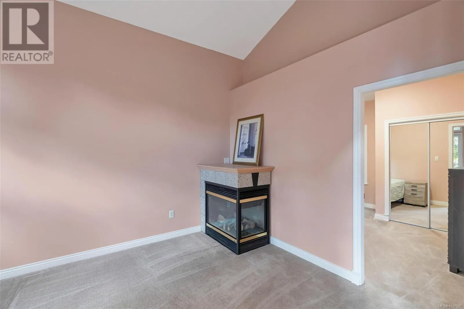 4248 Oakview Close