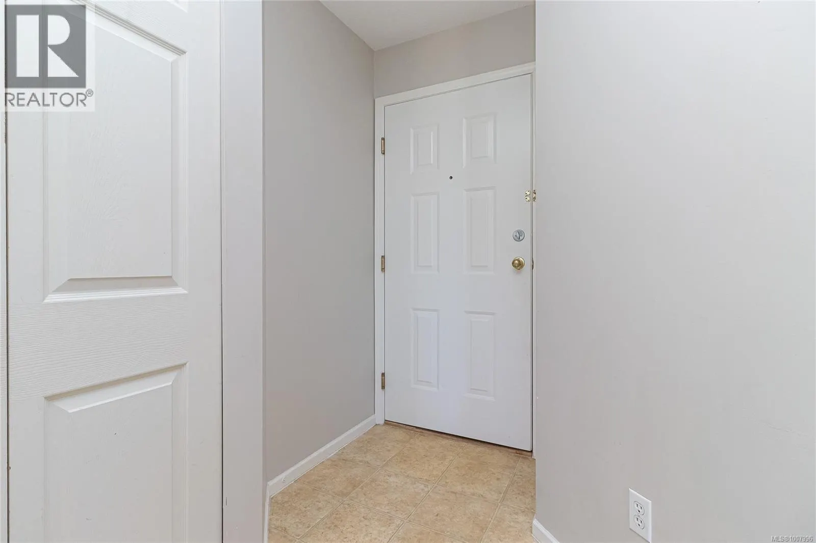 403 1028 Balmoral Rd