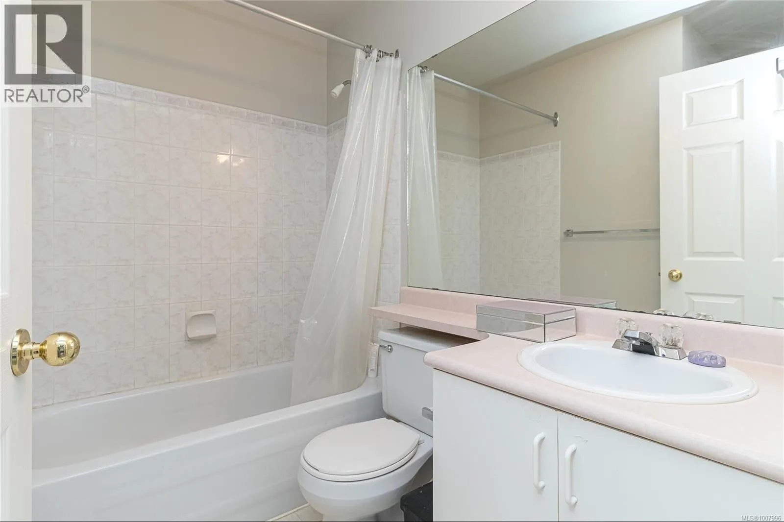 403 1028 Balmoral Rd