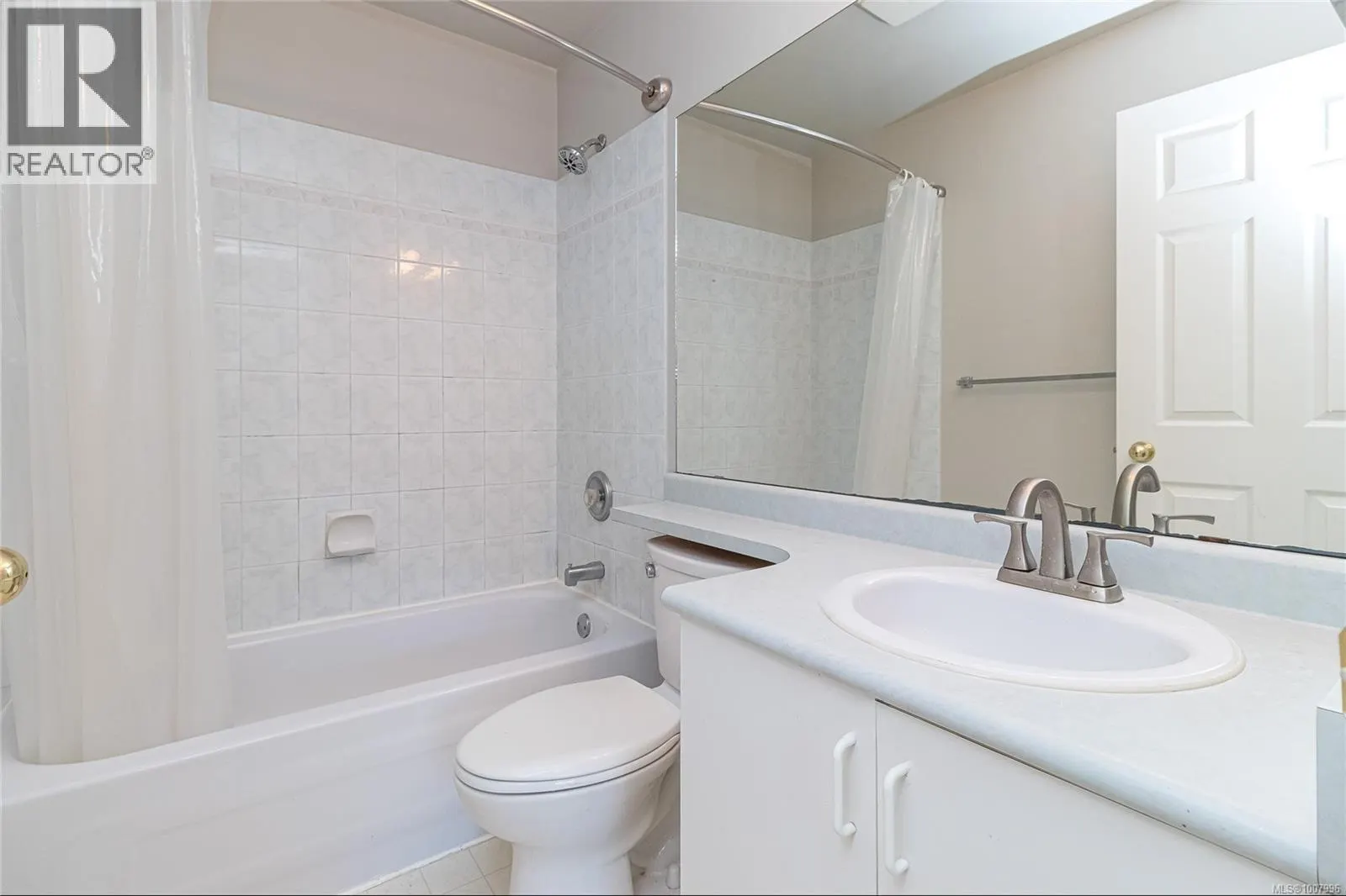 403 1028 Balmoral Rd
