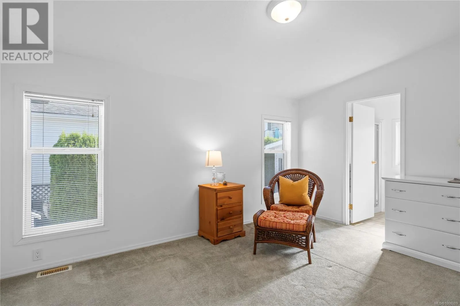 101 1833 Noorzan St