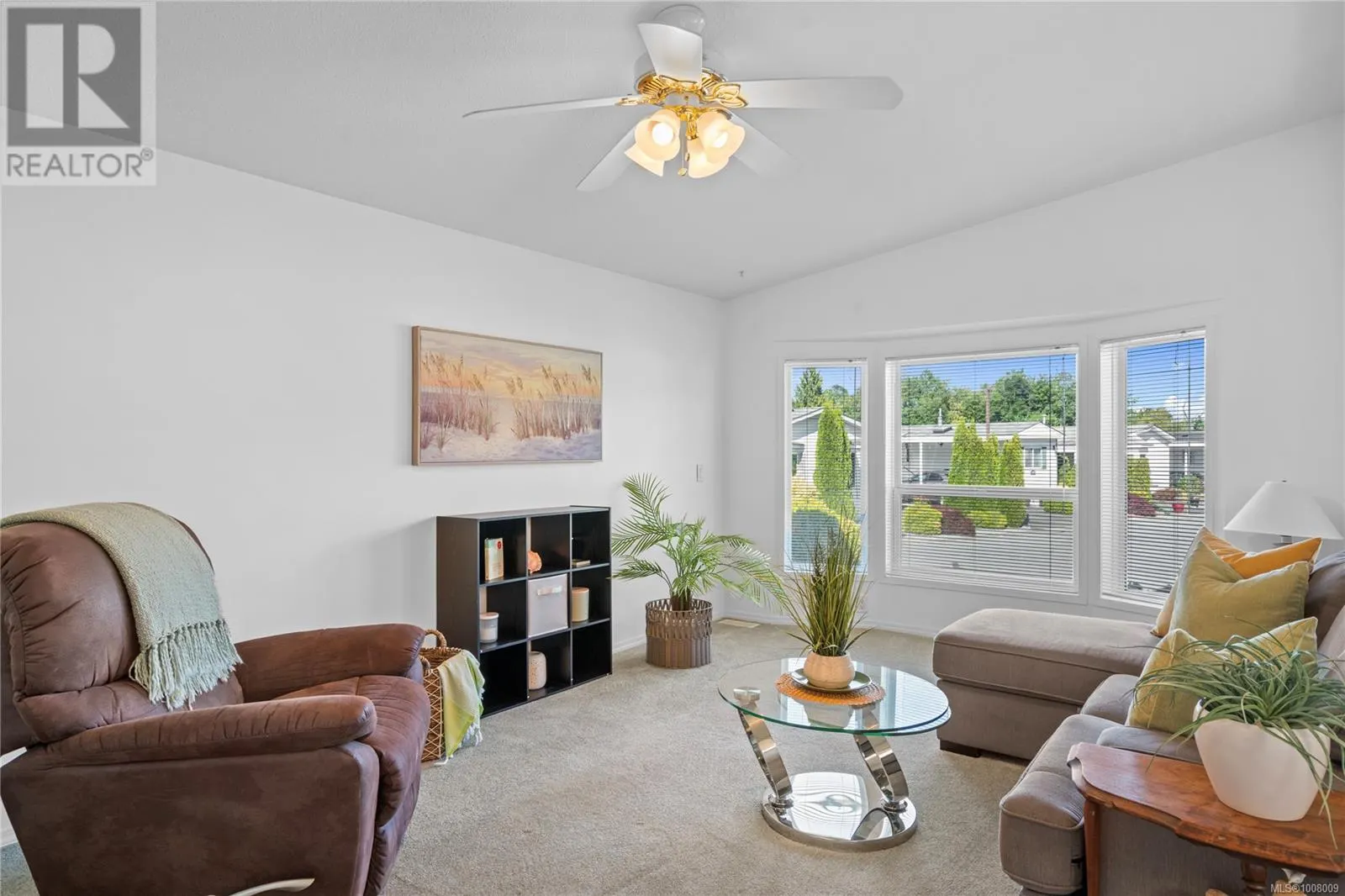 101 1833 Noorzan St