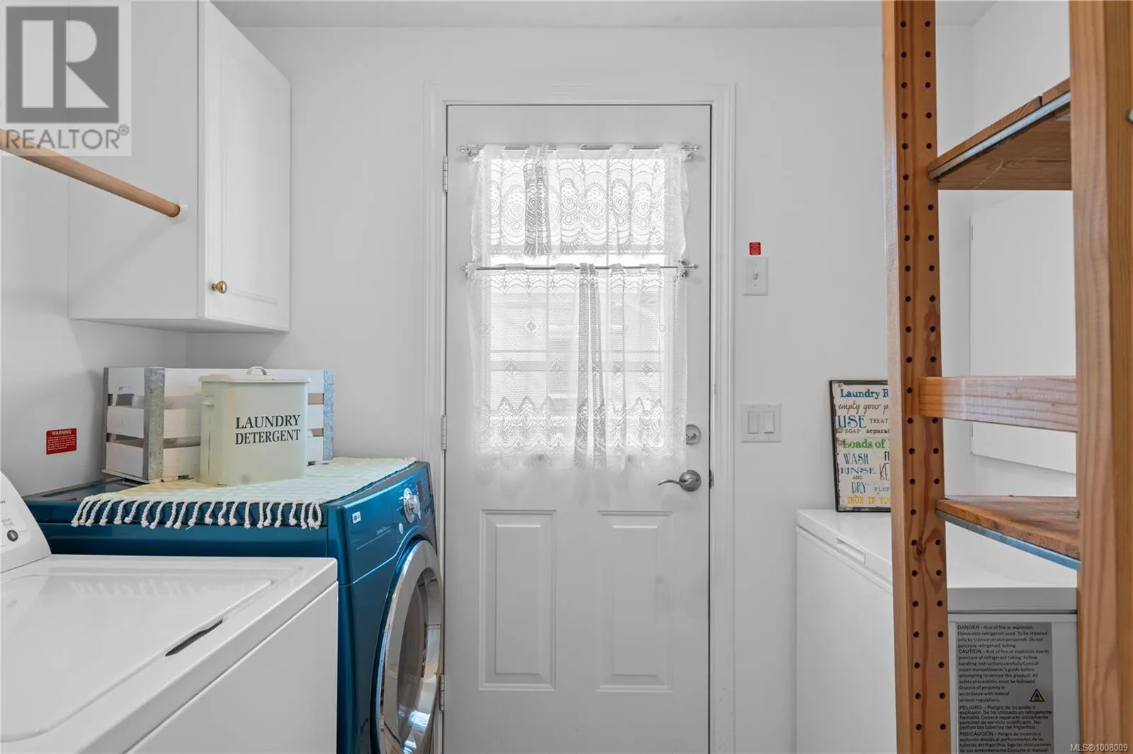 101 1833 Noorzan St