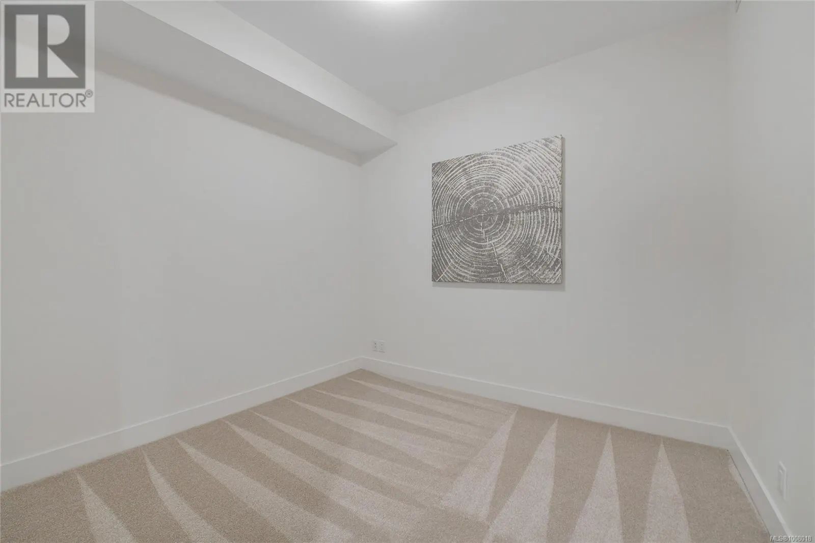 302 1110 Samar Cres