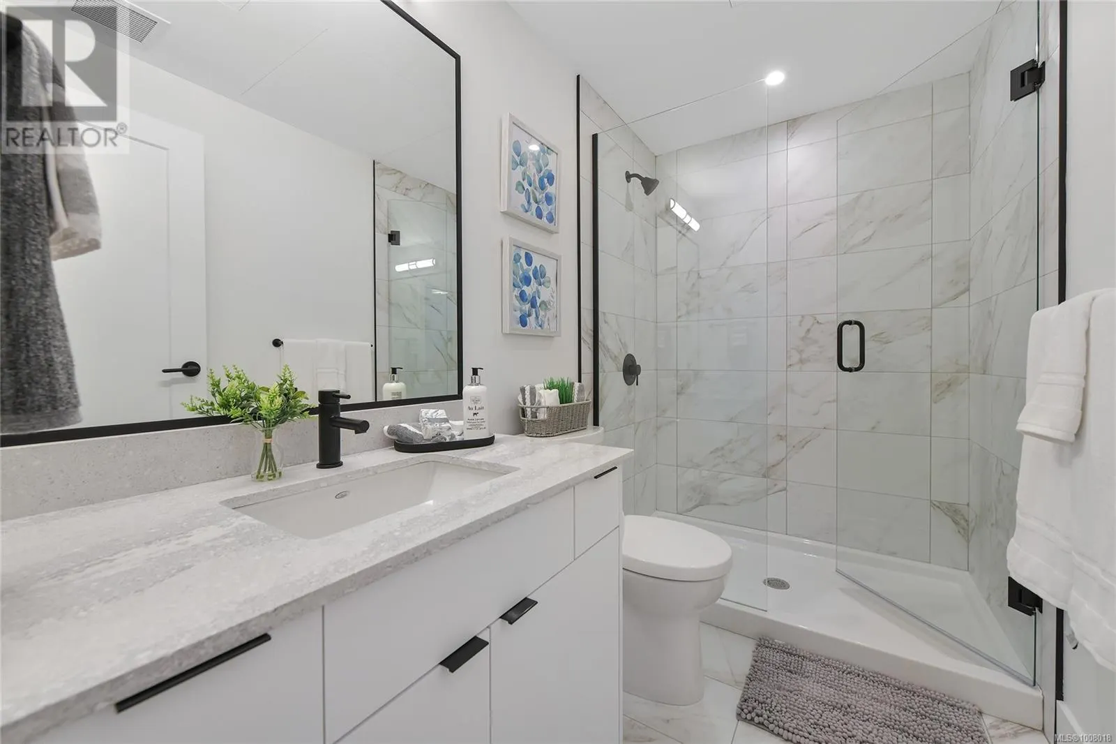 302 1110 Samar Cres