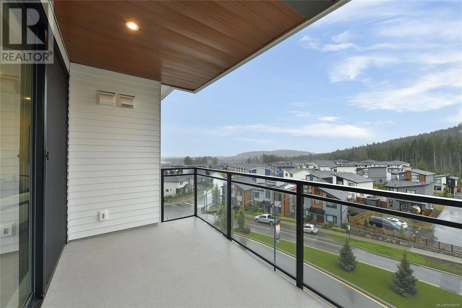 302 1110 Samar Cres