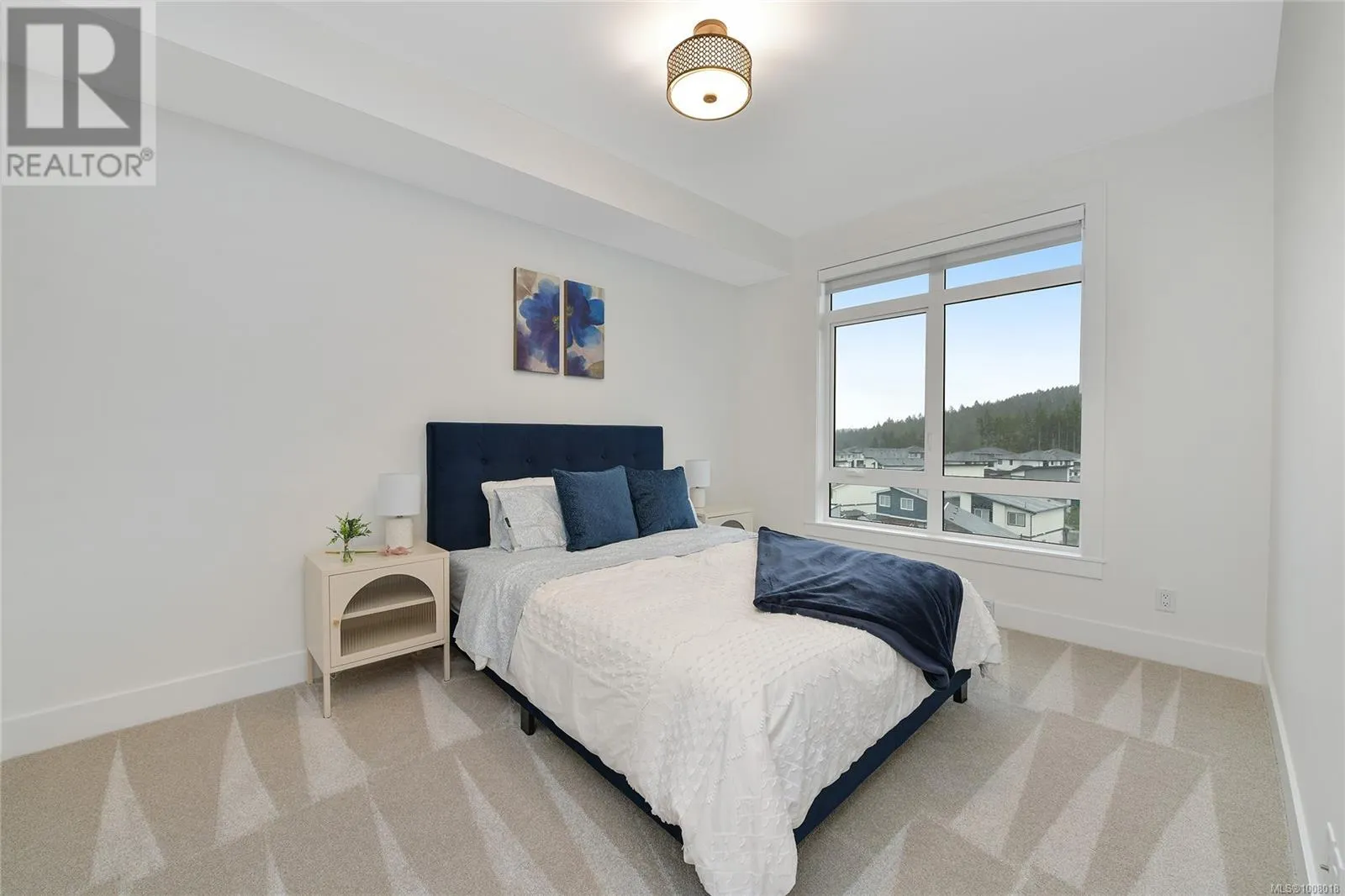 302 1110 Samar Cres