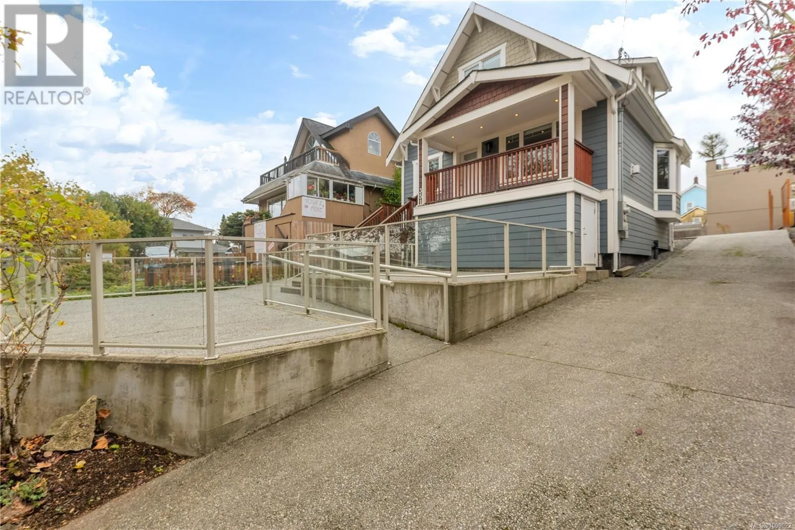 351 Wesley St