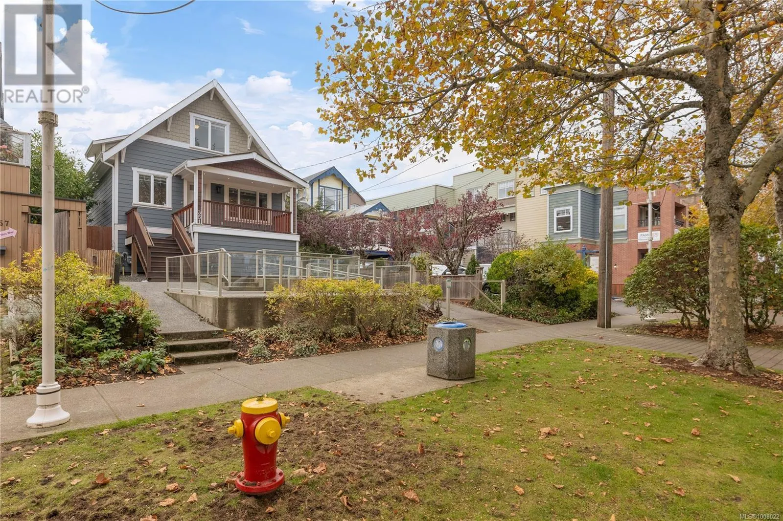 351 Wesley St