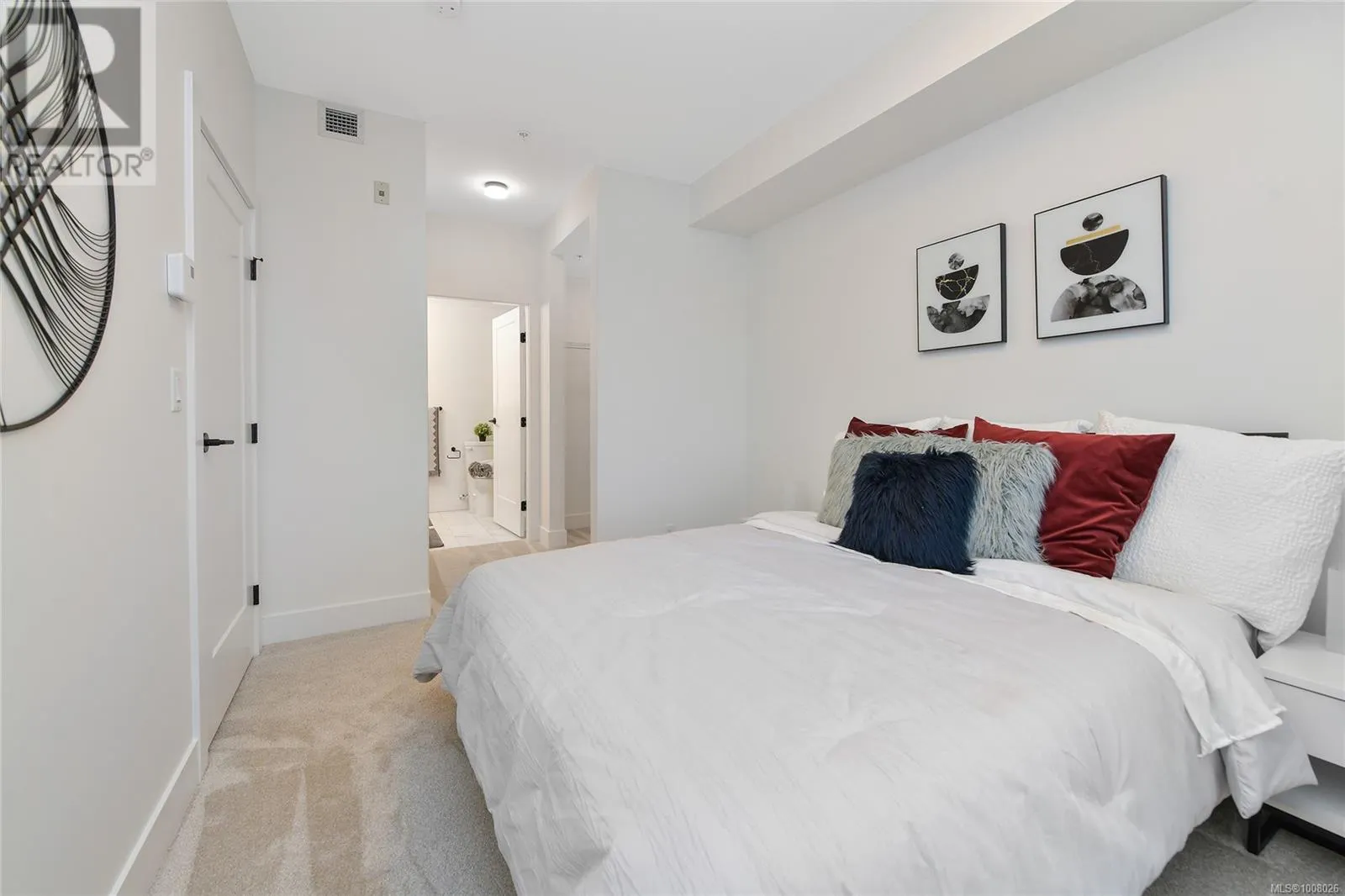 303 1110 Samar Cres