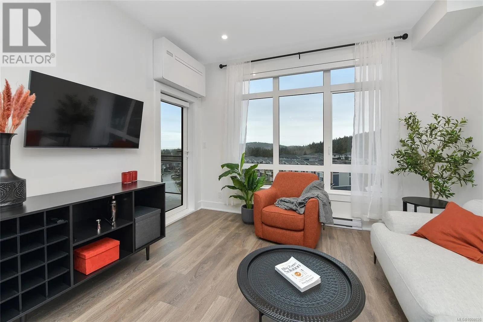 303 1110 Samar Cres