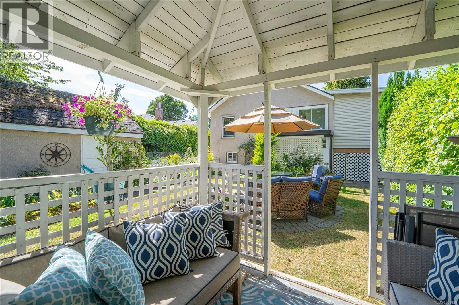 3275 Wascana St