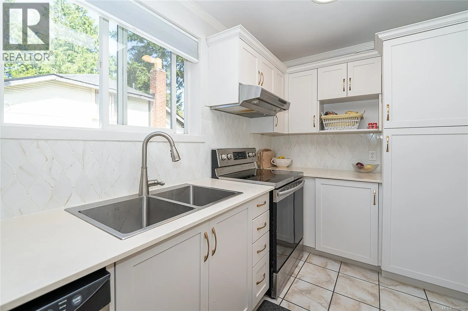 3275 Wascana St