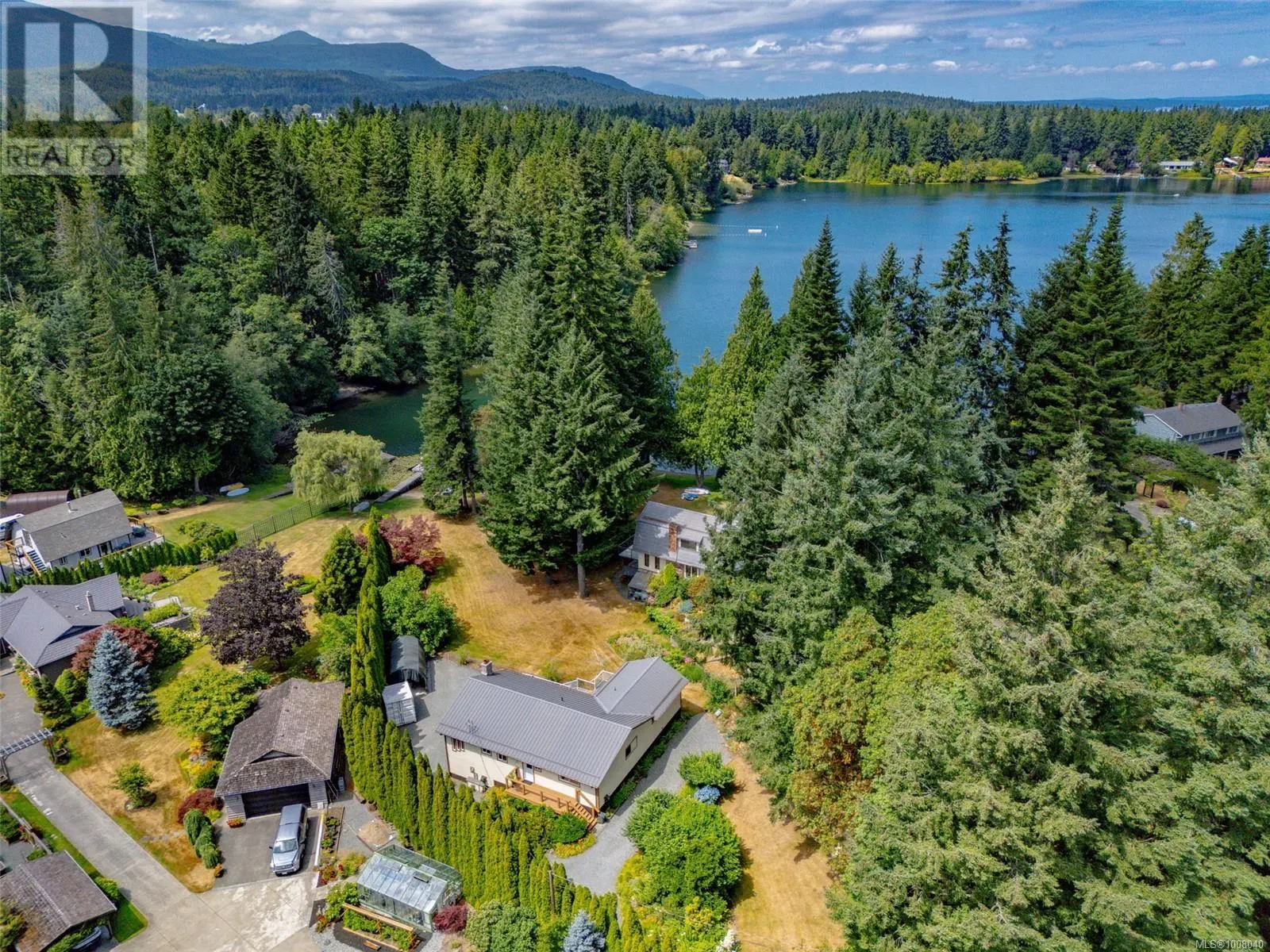 2897 Fuller Lake Rd