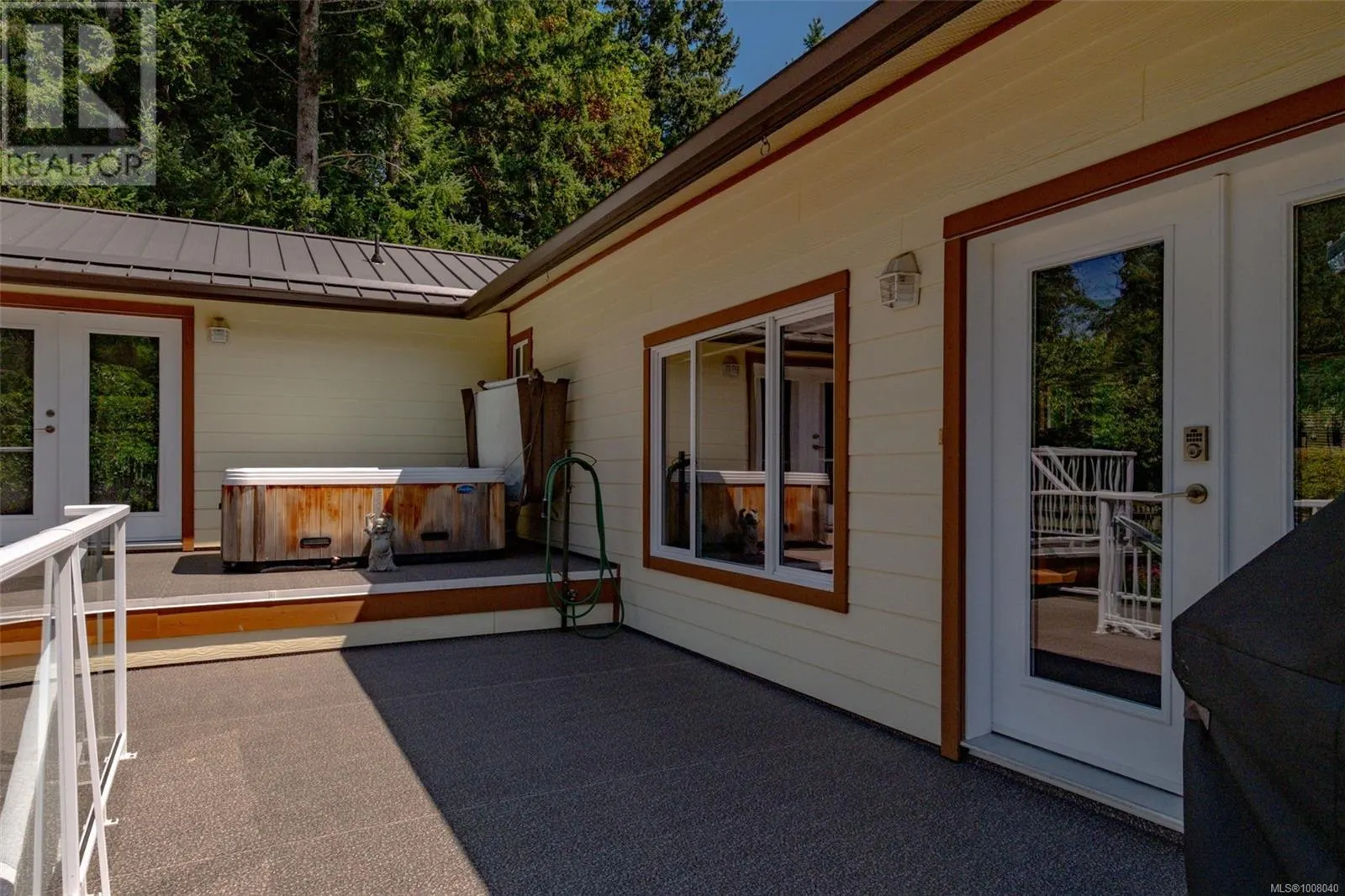 2897 Fuller Lake Rd