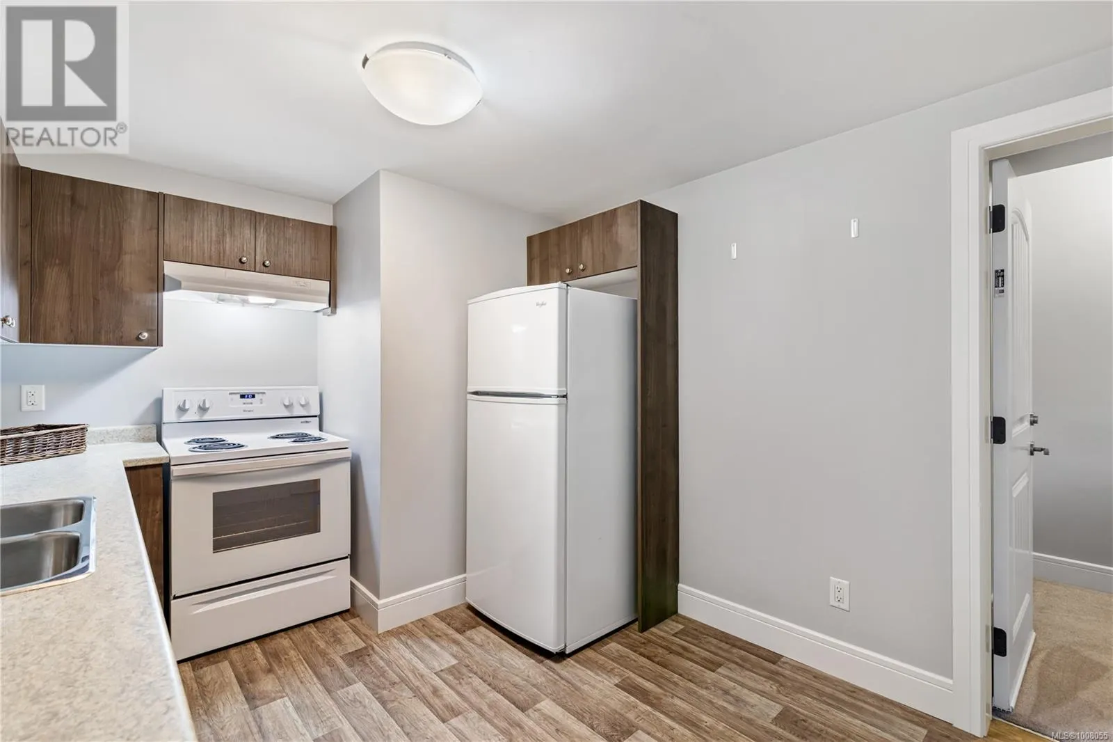 1194 Bombardier Cres