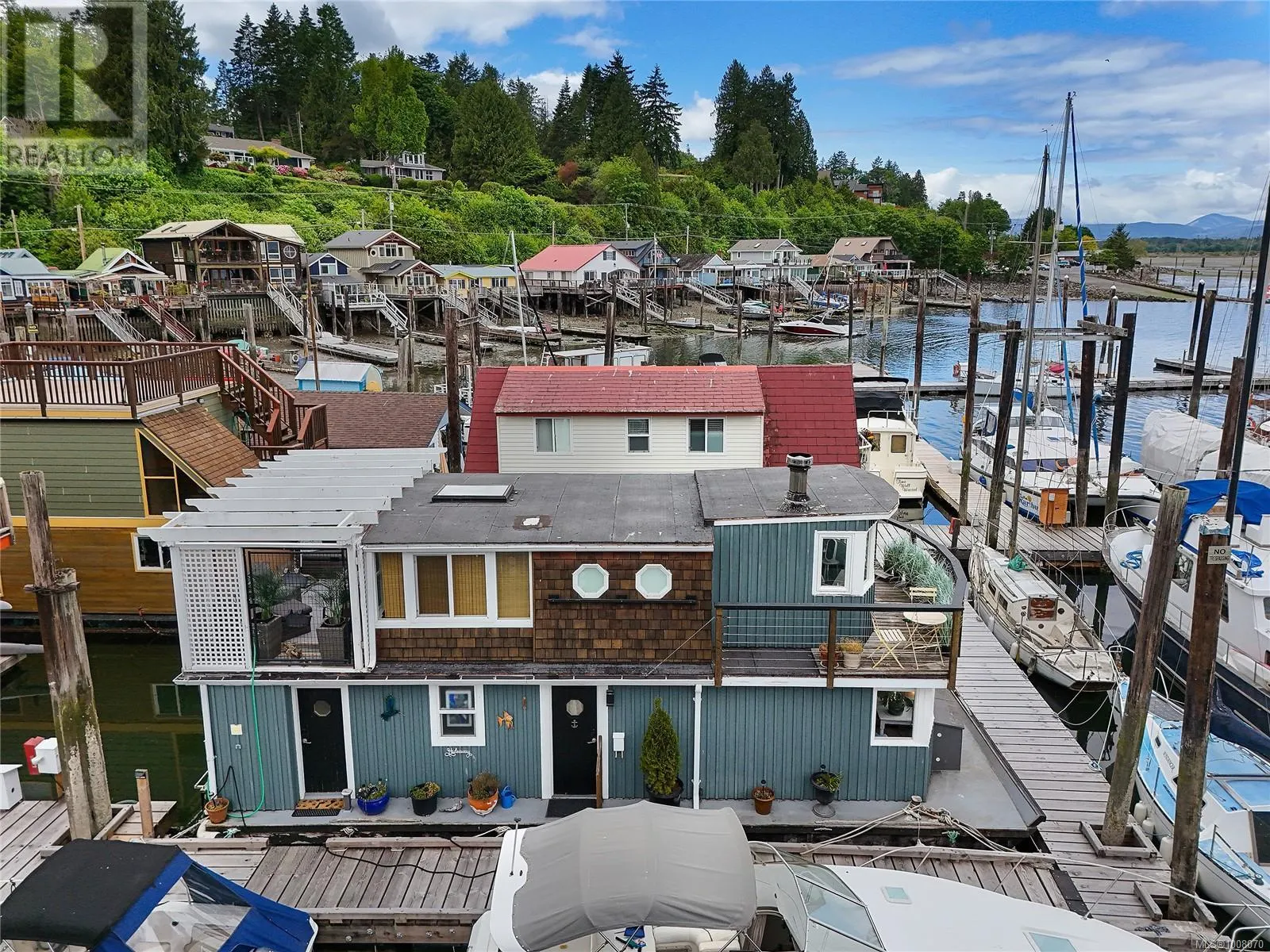 5 1765 Cowichan Bay Rd