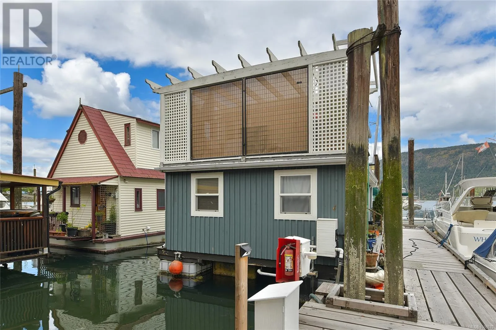 5 1765 Cowichan Bay Rd