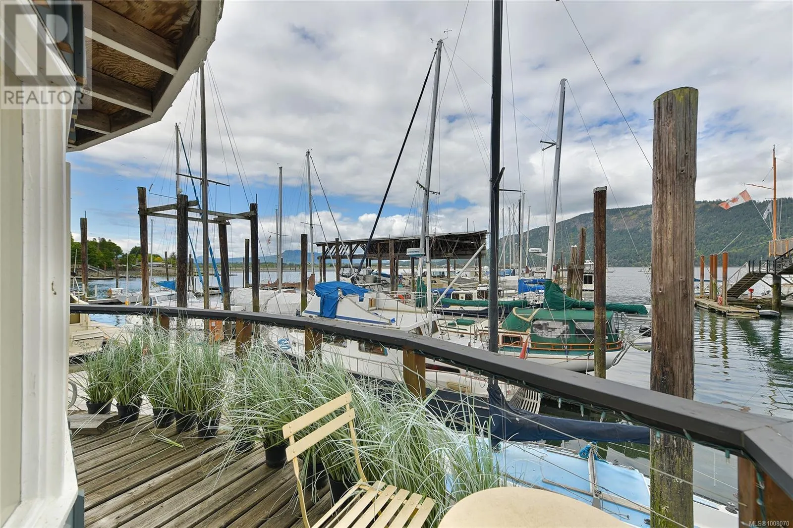 5 1765 Cowichan Bay Rd