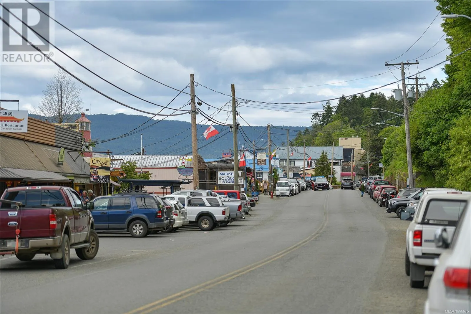 5 1765 Cowichan Bay Rd
