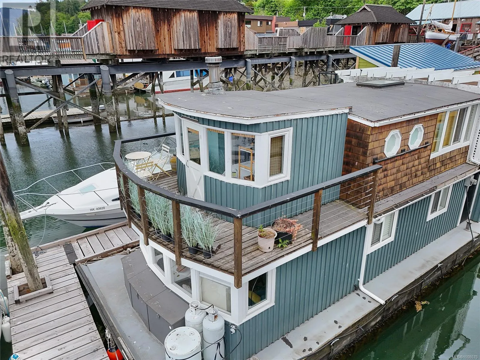 5 1765 Cowichan Bay Rd