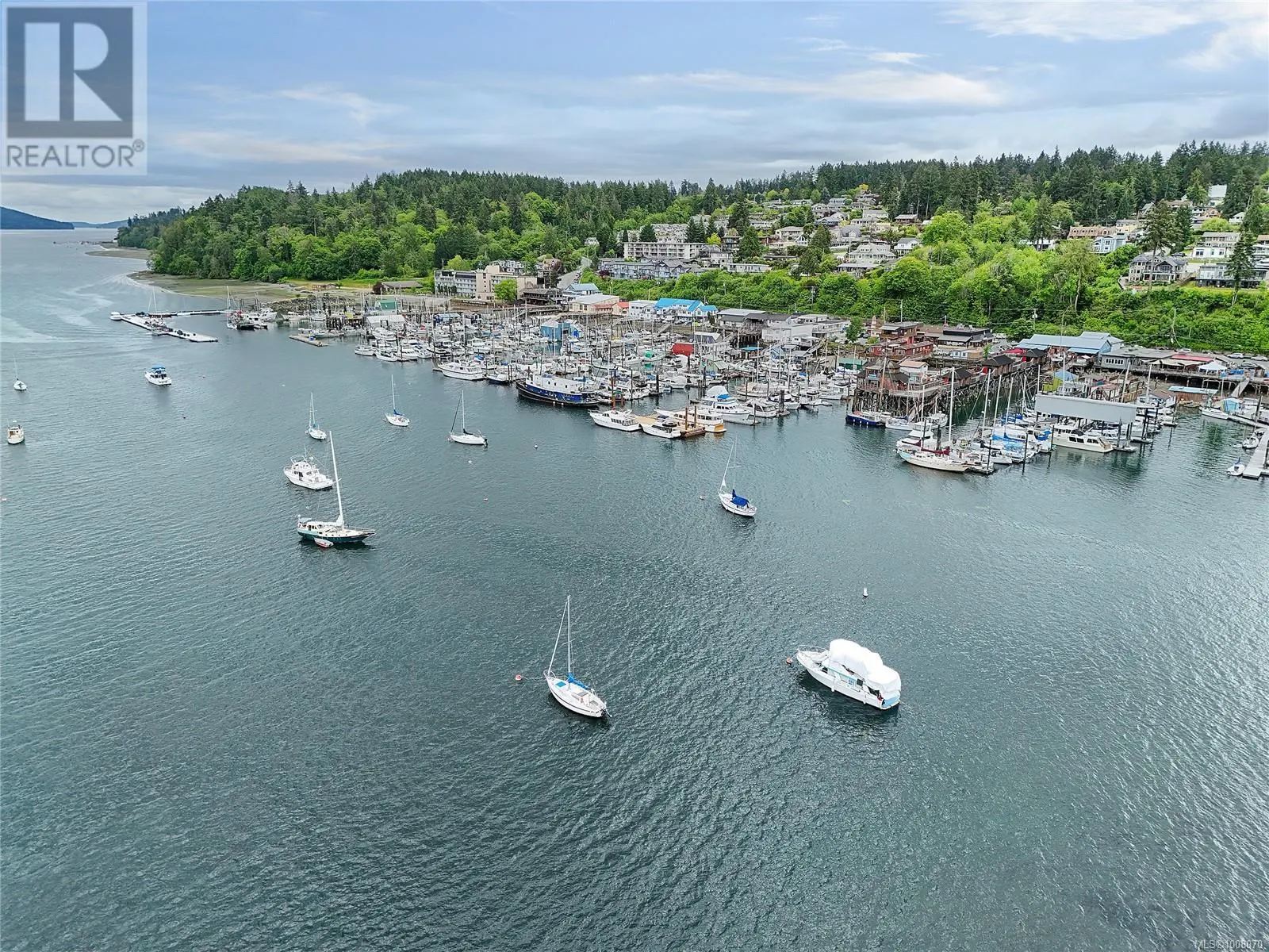 5 1765 Cowichan Bay Rd
