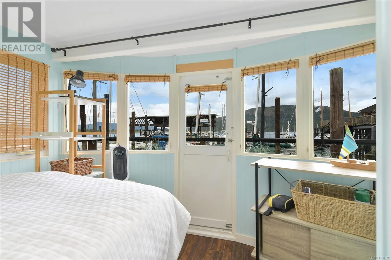 5 1765 Cowichan Bay Rd