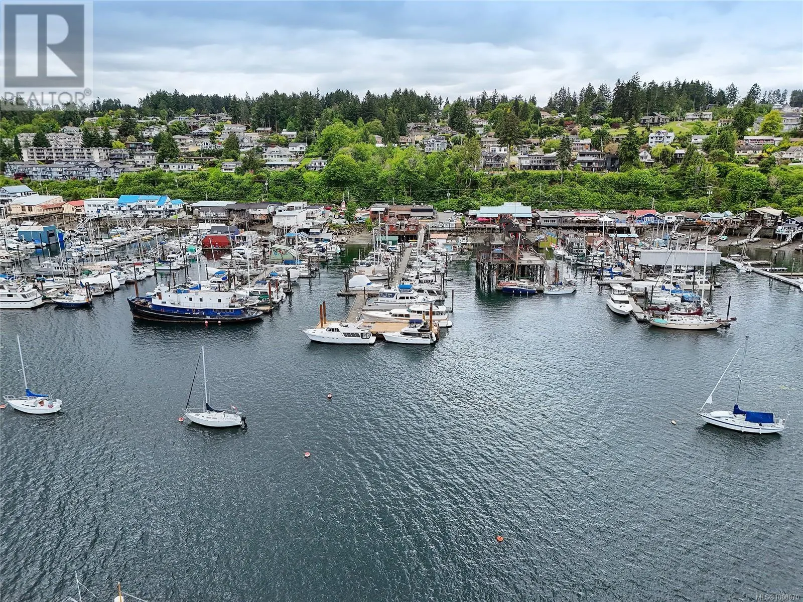 5 1765 Cowichan Bay Rd