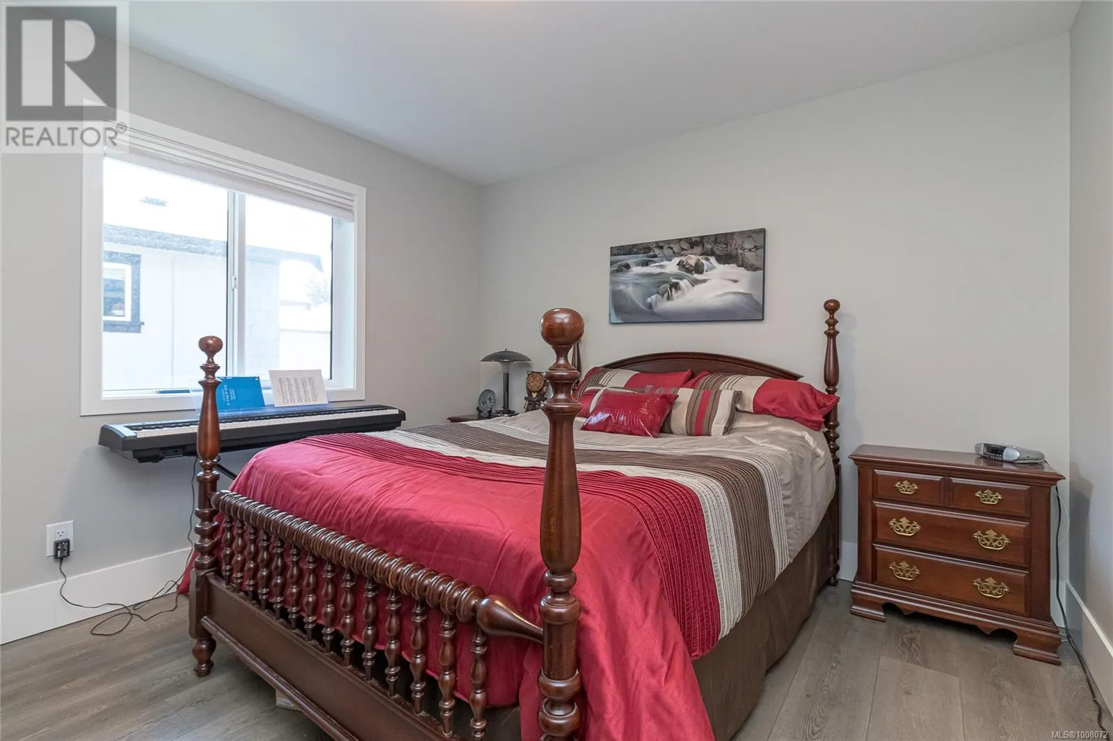 912 Blakeon Pl