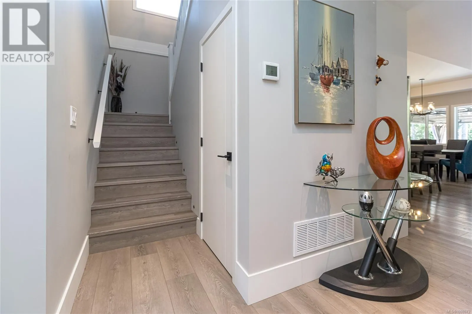 912 Blakeon Pl