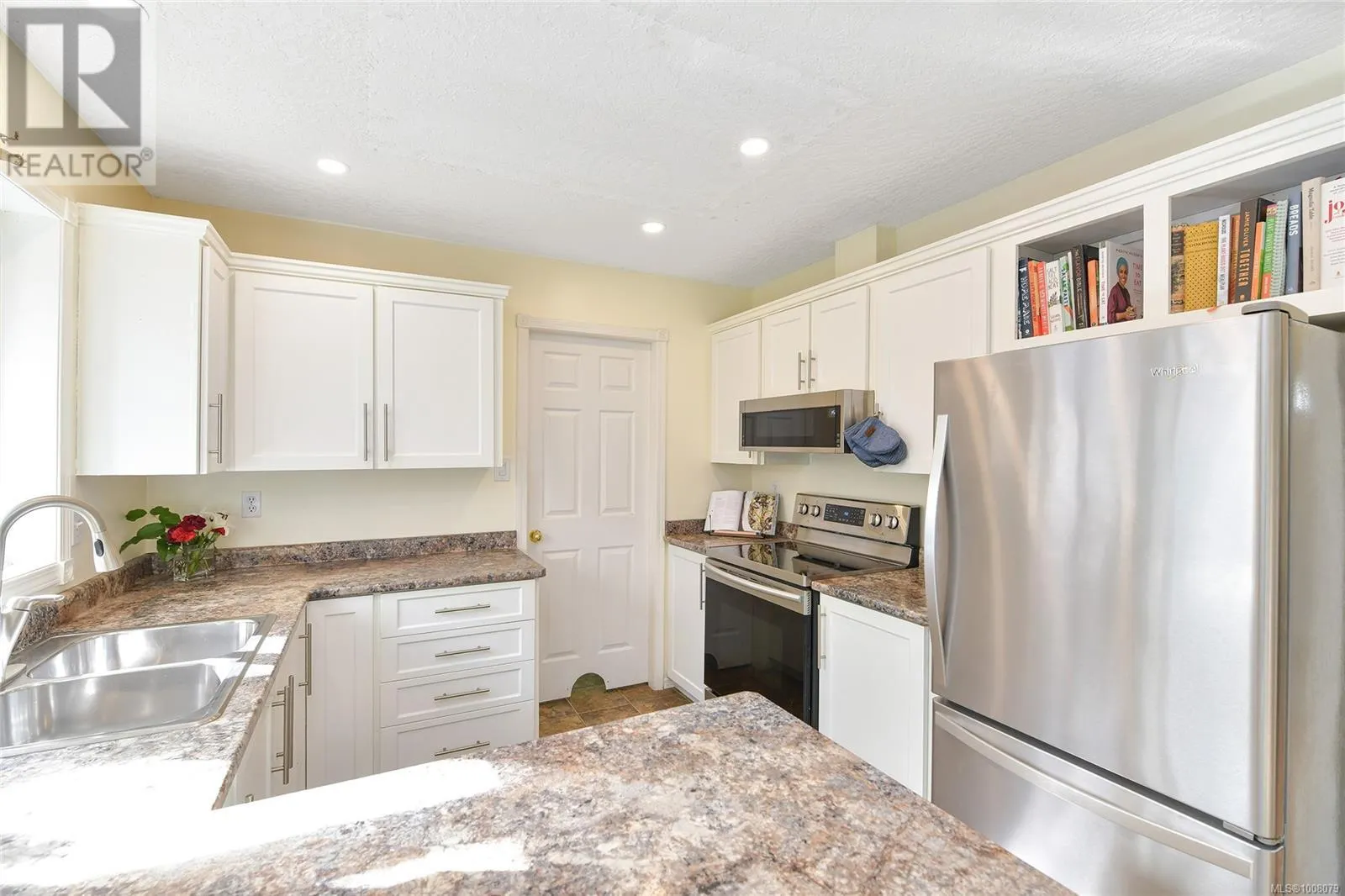 1752 KALMAR Rd