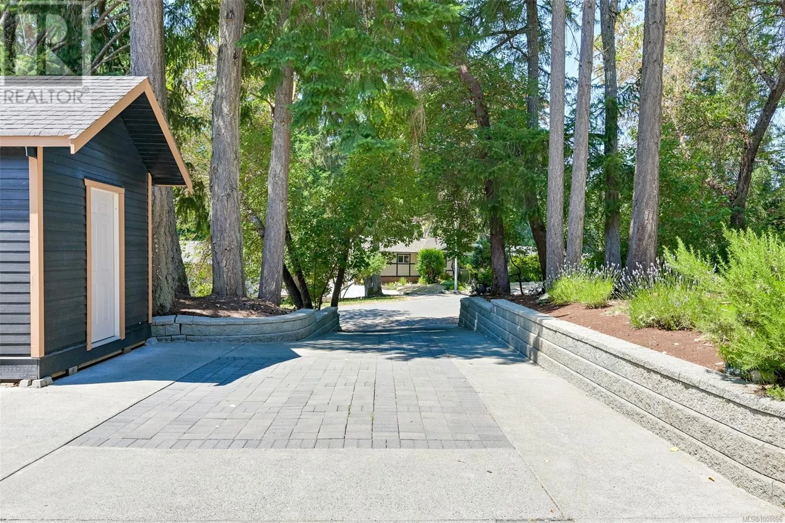 6799 Jedora Dr