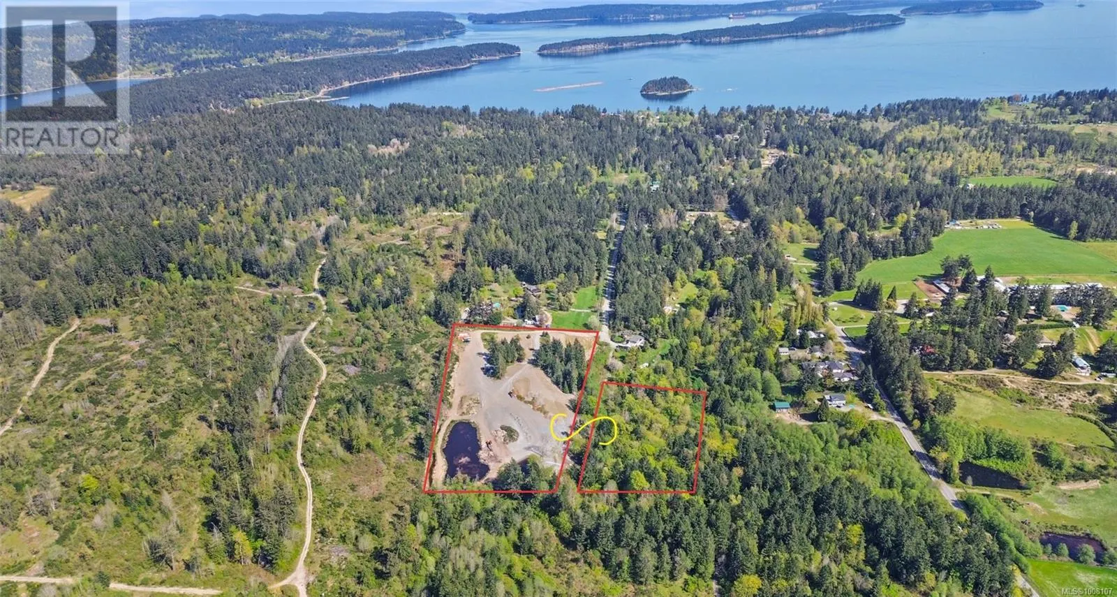 2640 Cedar Heights Cres