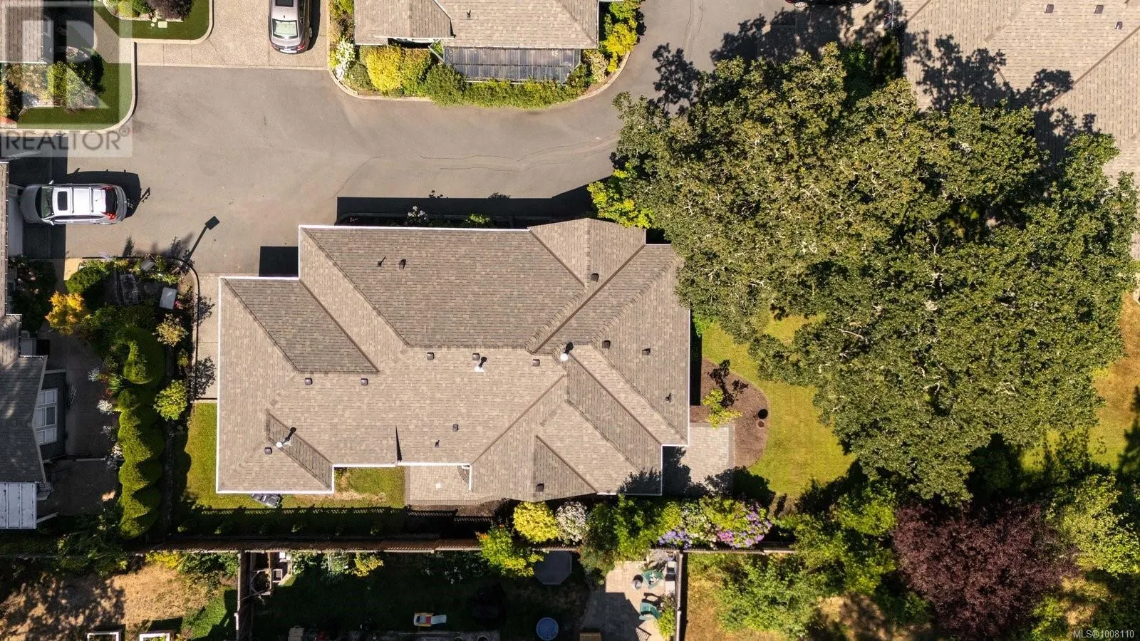 3 707 Greenlea Dr