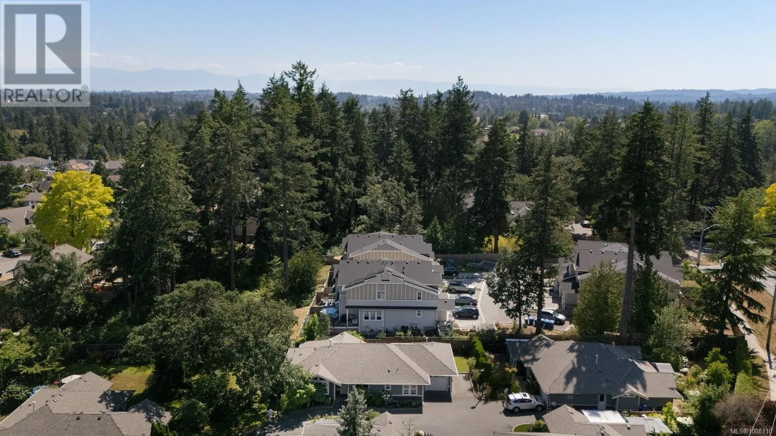 3 707 Greenlea Dr