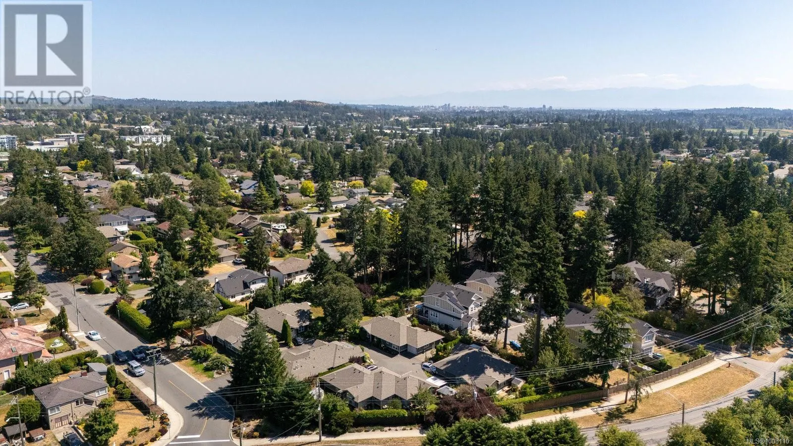 3 707 Greenlea Dr