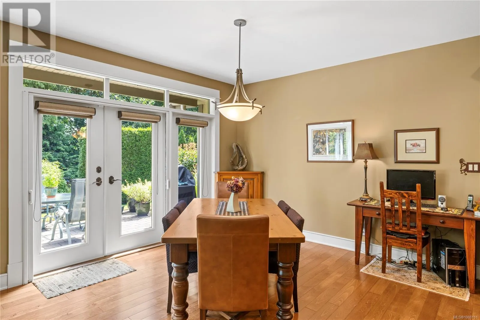 649 Eaglewood Crt