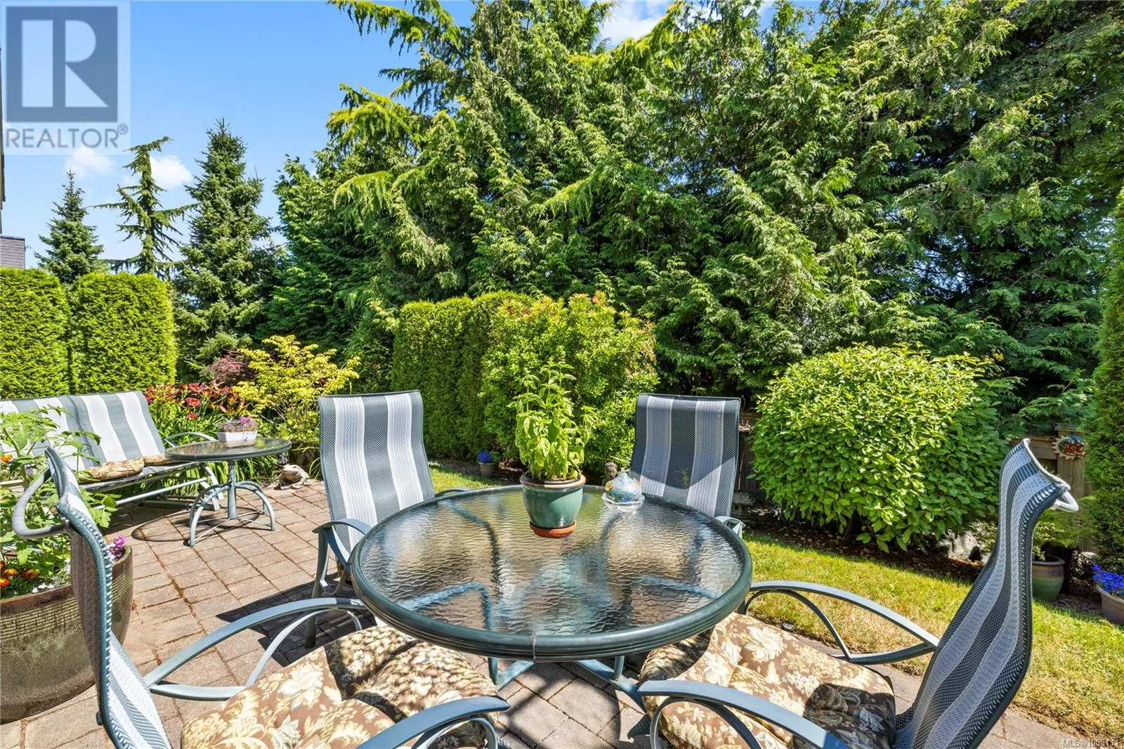 649 Eaglewood Crt